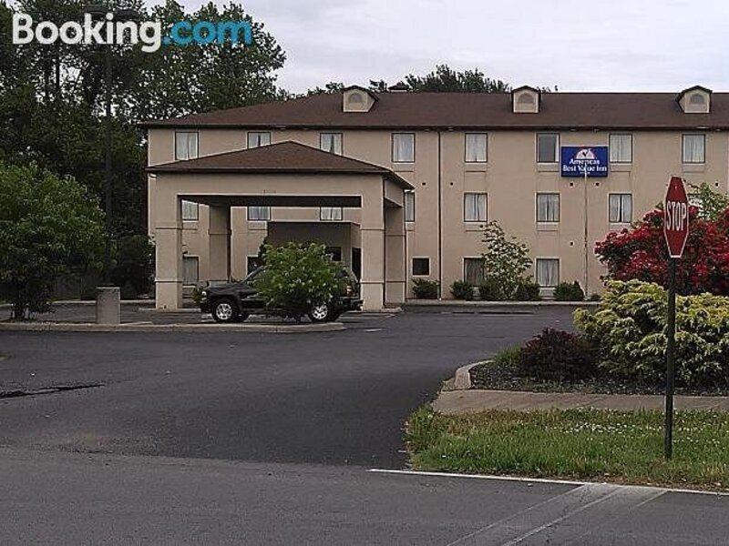 Americas Best Value Inn ルイスビル エクステリア 写真