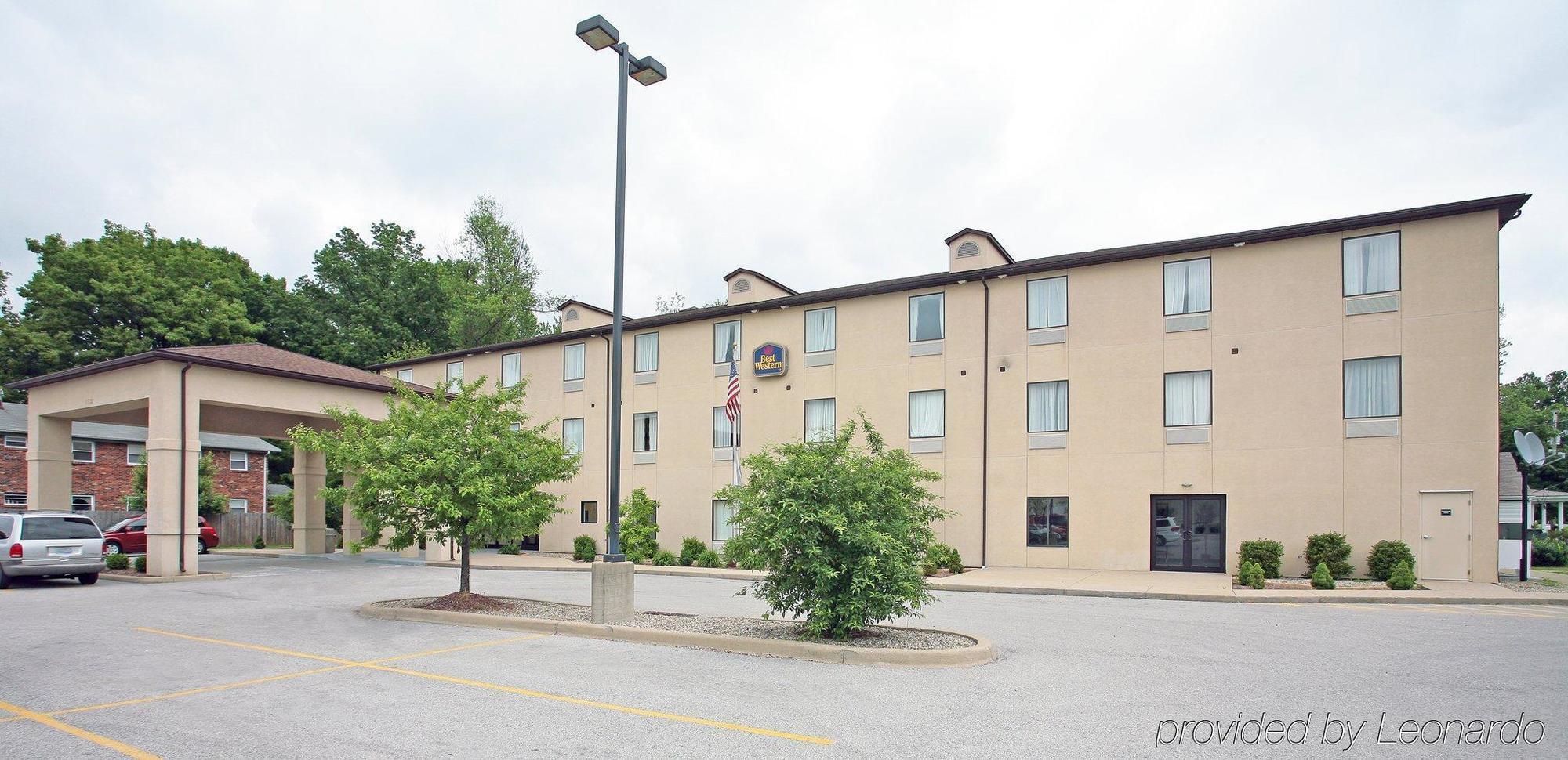 Americas Best Value Inn ルイスビル エクステリア 写真