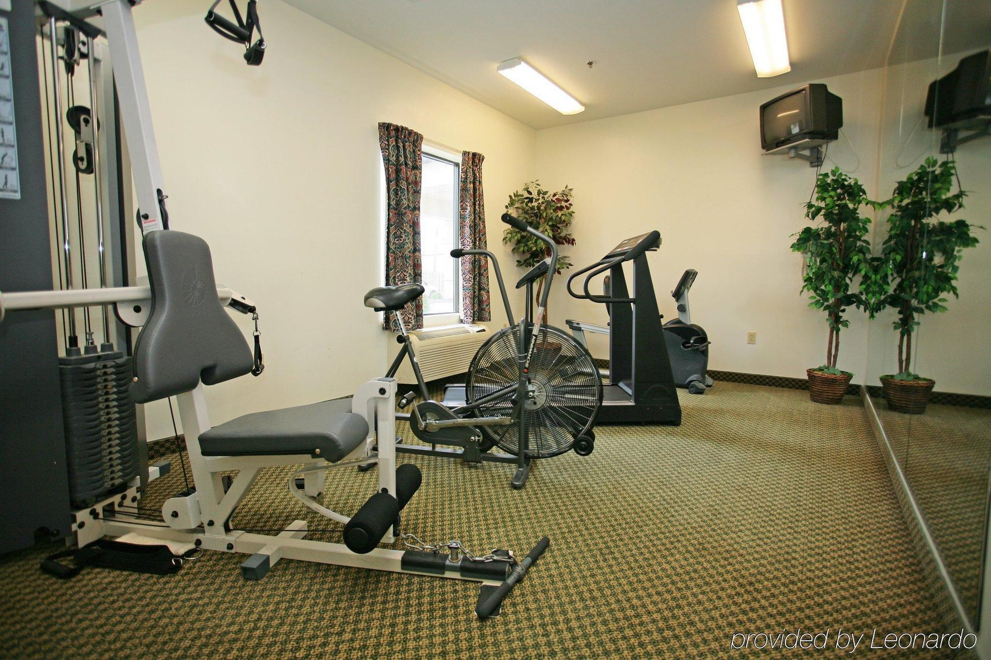 Americas Best Value Inn ルイスビル エクステリア 写真